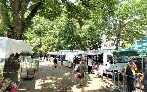 Marchés à Sauxillanges