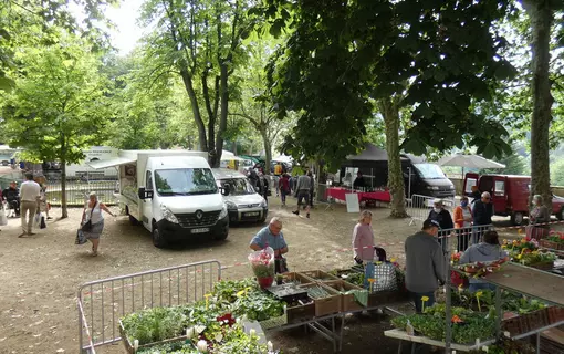 Marchés à Sauxillanges